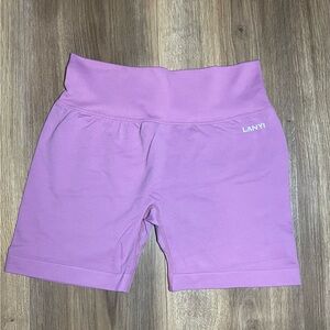 DFYNE Shorts